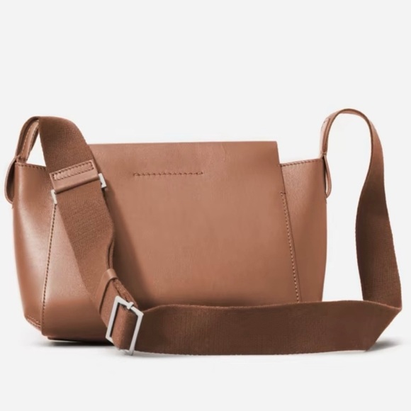 Everlane Handbags - Everlane The Mini Form Crossbody Bag in Cognac Leather with Dust Bag